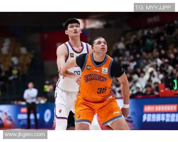 2019年CBA总决赛广东队与新疆队巅峰对决精彩回顾与赛后分析